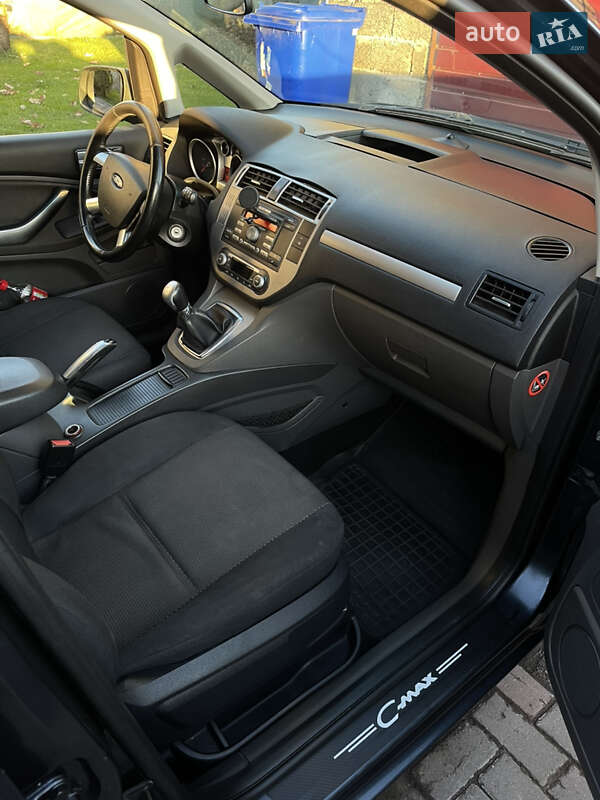 Минивэн Ford C-Max 2009 в Львове