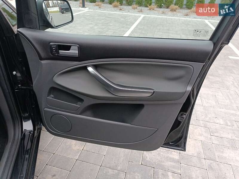 Минивэн Ford C-Max 2010 в Луцке фото 23 Минивэн Ford C-Max 2010 в Луцке