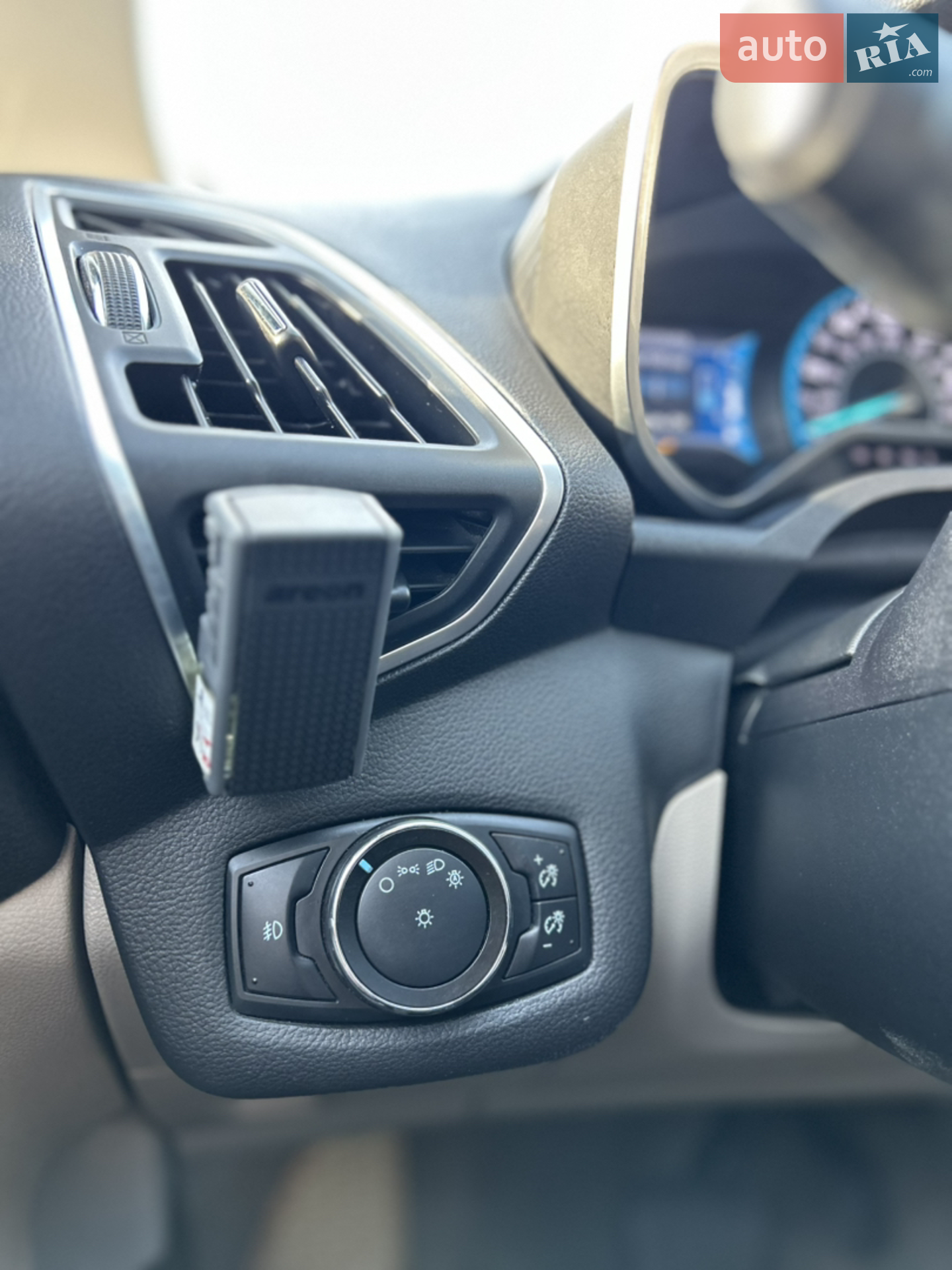 2013 Ford C-MAX - мініатюра 27