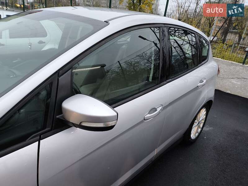 Мінівен Ford C-Max 2016 в Києві