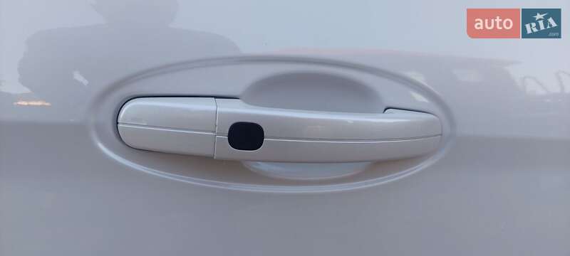 Мінівен Ford C-Max 2013 в Луцьку