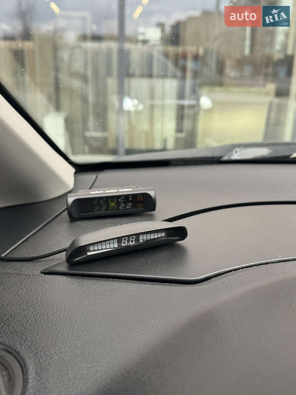 Минивэн Ford C-Max 2008 в Хмельницком фото 16 Минивэн Ford C-Max 2008 в Хмельницком