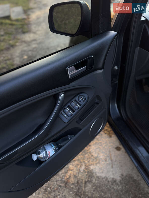 Мінівен Ford C-Max 2010 в Миколаєві фото 4 Мінівен Ford C-Max 2010 в Миколаєві