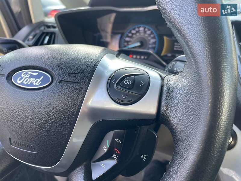 Мінівен Ford C-Max 2015 в Одесі