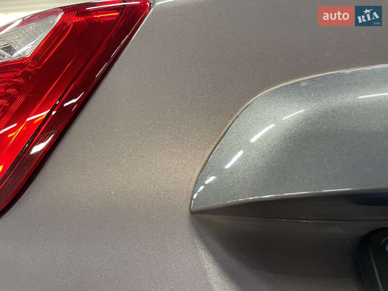 Минивэн Ford C-Max 2014 в Стрые