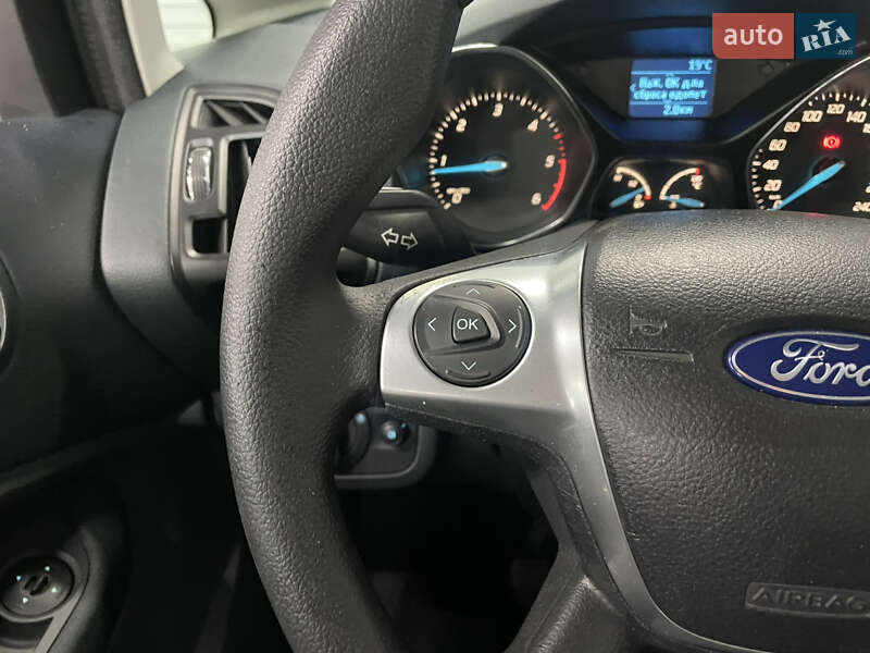 Минивэн Ford C-Max 2011 в Стрые фото 30 Минивэн Ford C-Max 2011 в Стрые