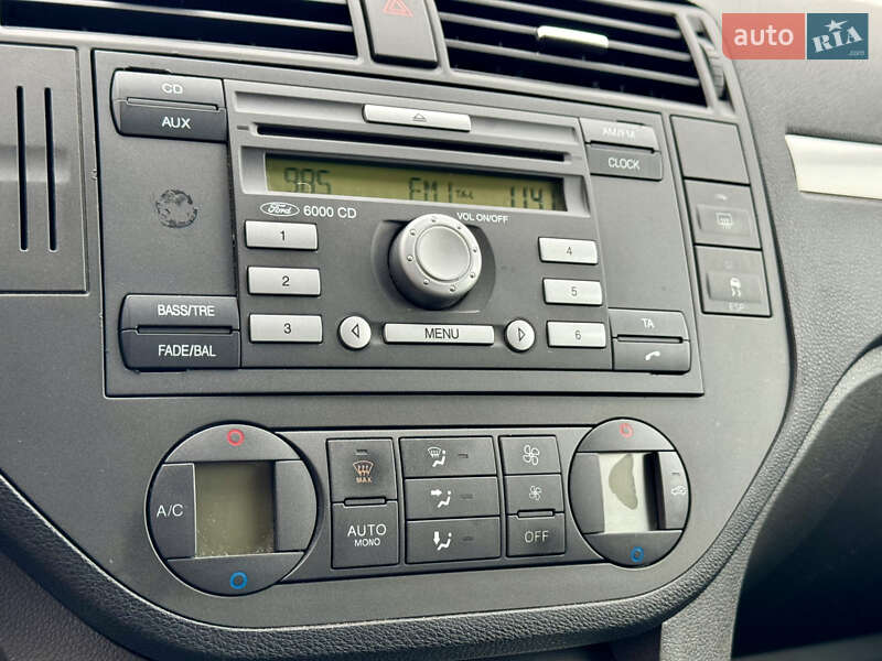 Минивэн Ford C-Max 2007 в Луцке