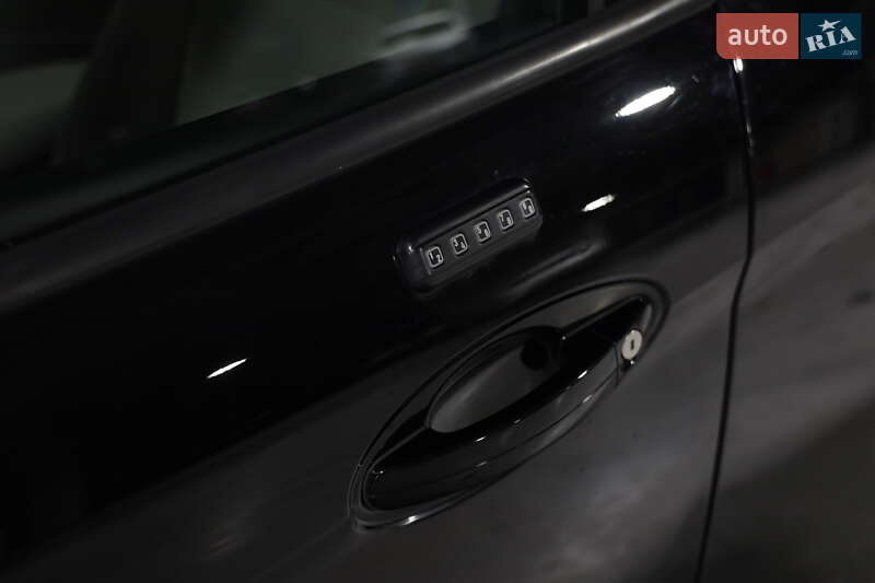 Минивэн Ford C-Max 2016 в Луцке фото 7 Минивэн Ford C-Max 2016 в Луцке