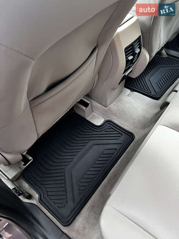 Мінівен Ford C-Max 2014 в Запоріжжі фото 21 Мінівен Ford C-Max 2014 в Запоріжжі