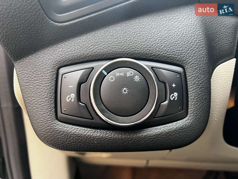 Мінівен Ford C-Max 2014 в Запоріжжі фото 40 Мінівен Ford C-Max 2014 в Запоріжжі