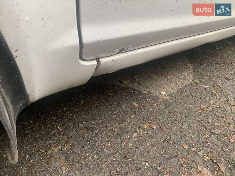 Минивэн Ford C-Max 2003 в Луцке фото 4 Минивэн Ford C-Max 2003 в Луцке