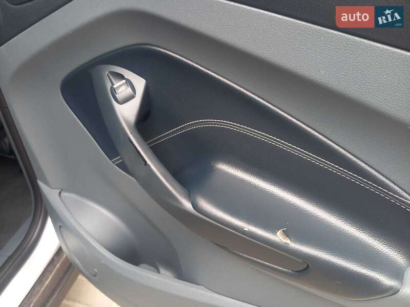 Минивэн Ford C-Max 2013 в Черкассах