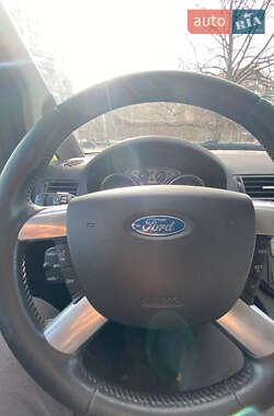 Минивэн Ford C-Max 2008 в Днепре