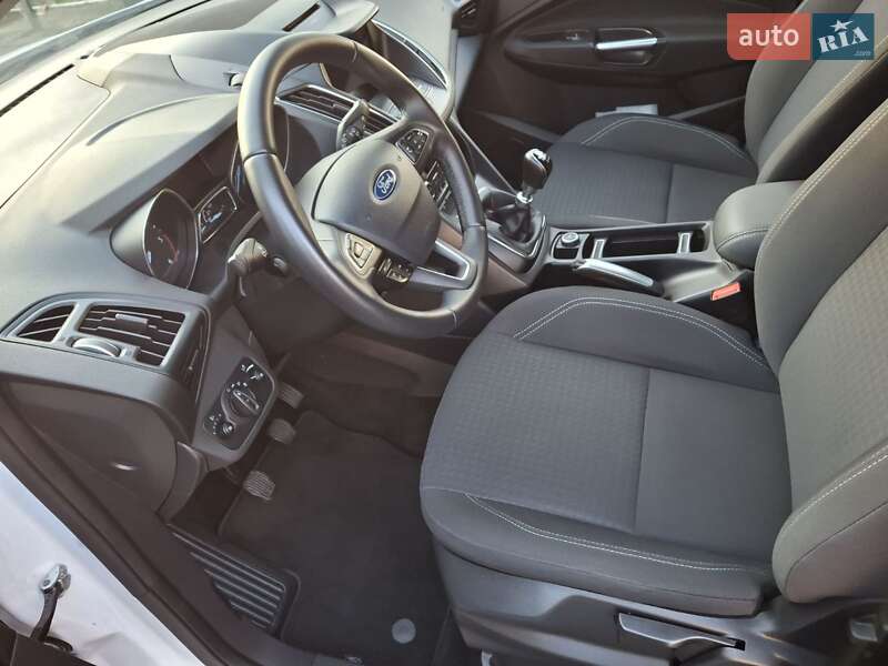 Минивэн Ford C-Max 2019 в Полтаве фото 43 Минивэн Ford C-Max 2019 в Полтаве