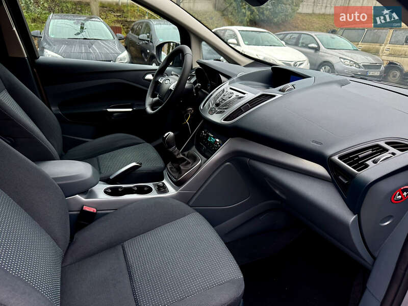 Минивэн Ford C-Max 2011 в Ровно фото 23 Минивэн Ford C-Max 2011 в Ровно