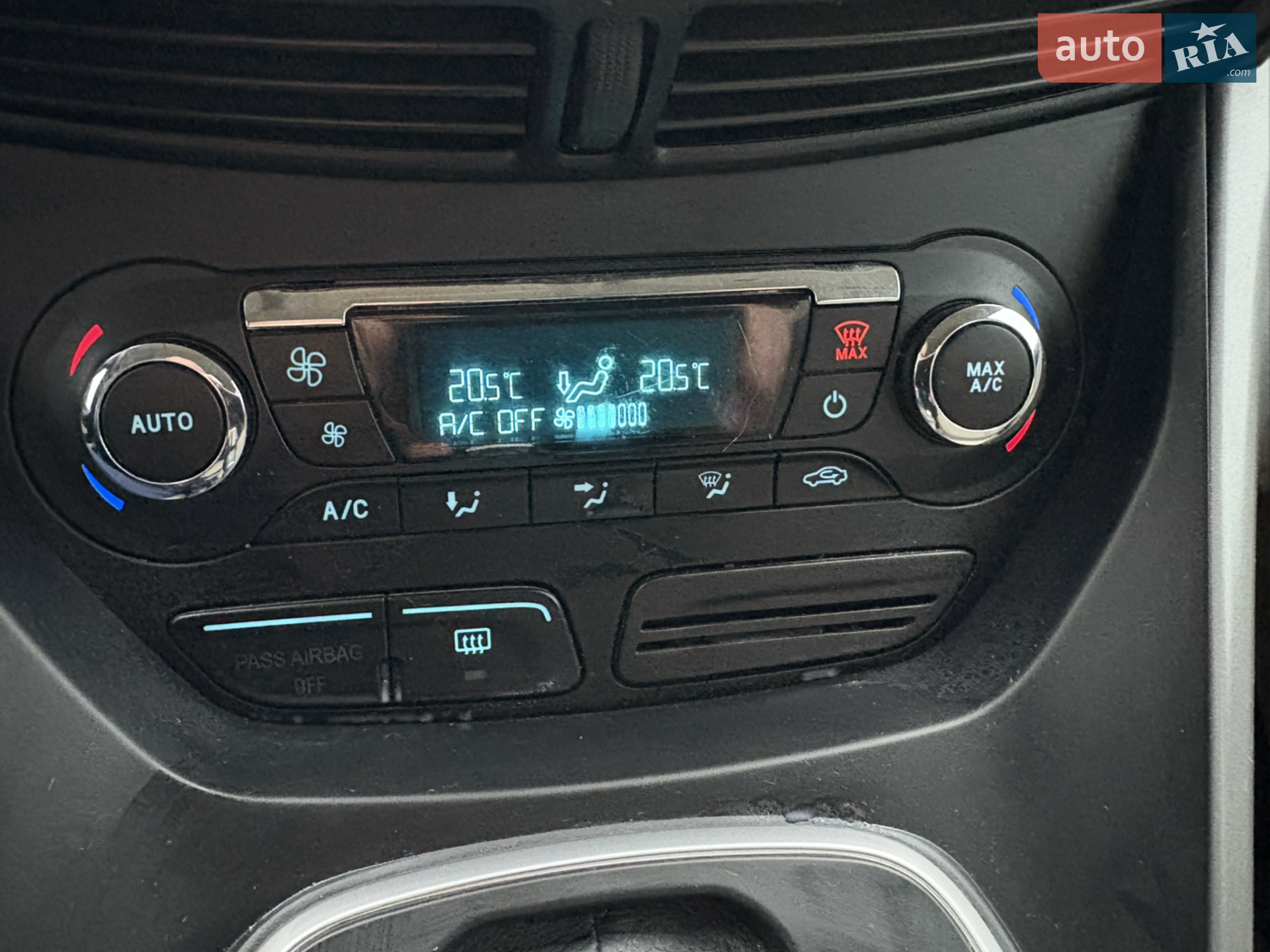 2015 Ford C-MAX - мініатюра 23