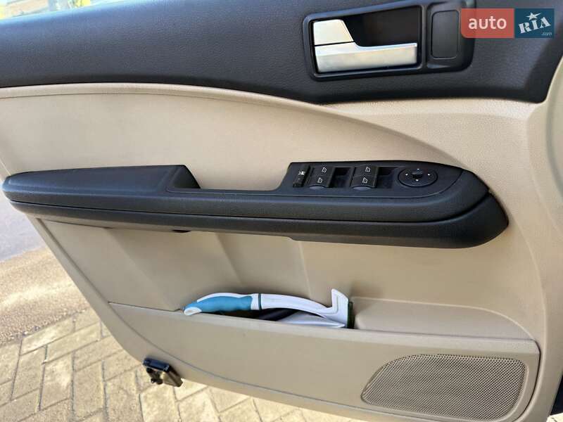 Минивэн Ford C-Max 2004 в Ровно