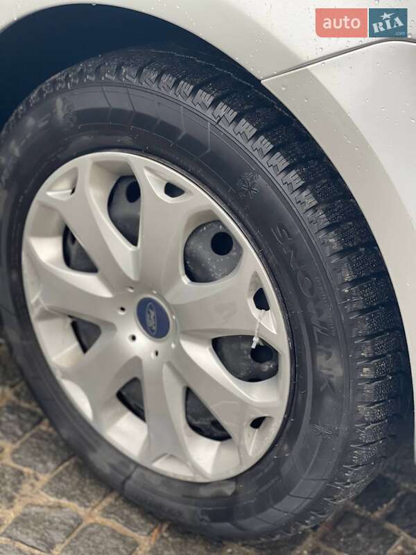 Микровэн Ford C-Max 2010 в Днепре