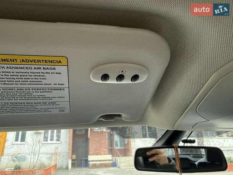 Минивэн Ford C-Max 2013 в Харькове фото 10 Минивэн Ford C-Max 2013 в Харькове