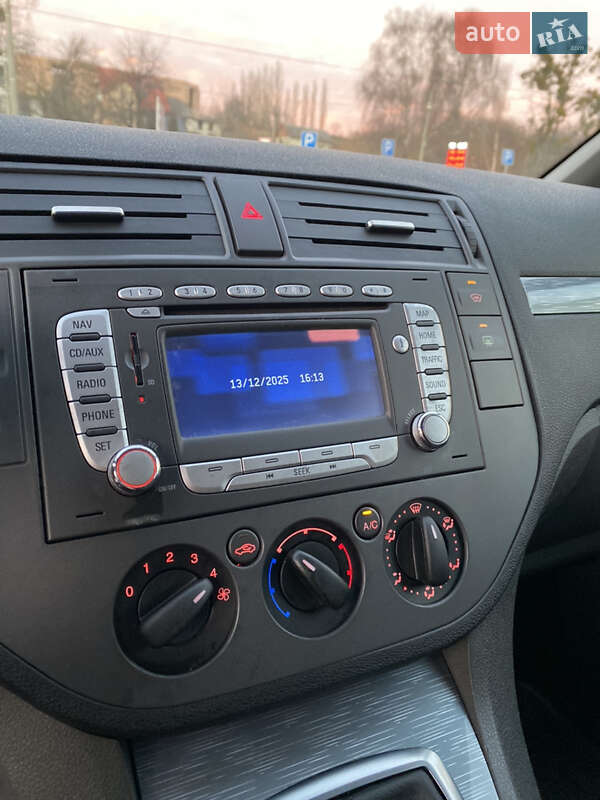 Минивэн Ford C-Max 2009 в Ровно фото 29 Минивэн Ford C-Max 2009 в Ровно