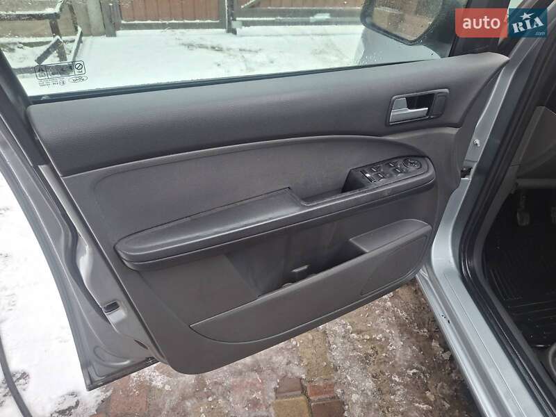 Минивэн Ford C-Max 2005 в Конотопе фото 6 Минивэн Ford C-Max 2005 в Конотопе