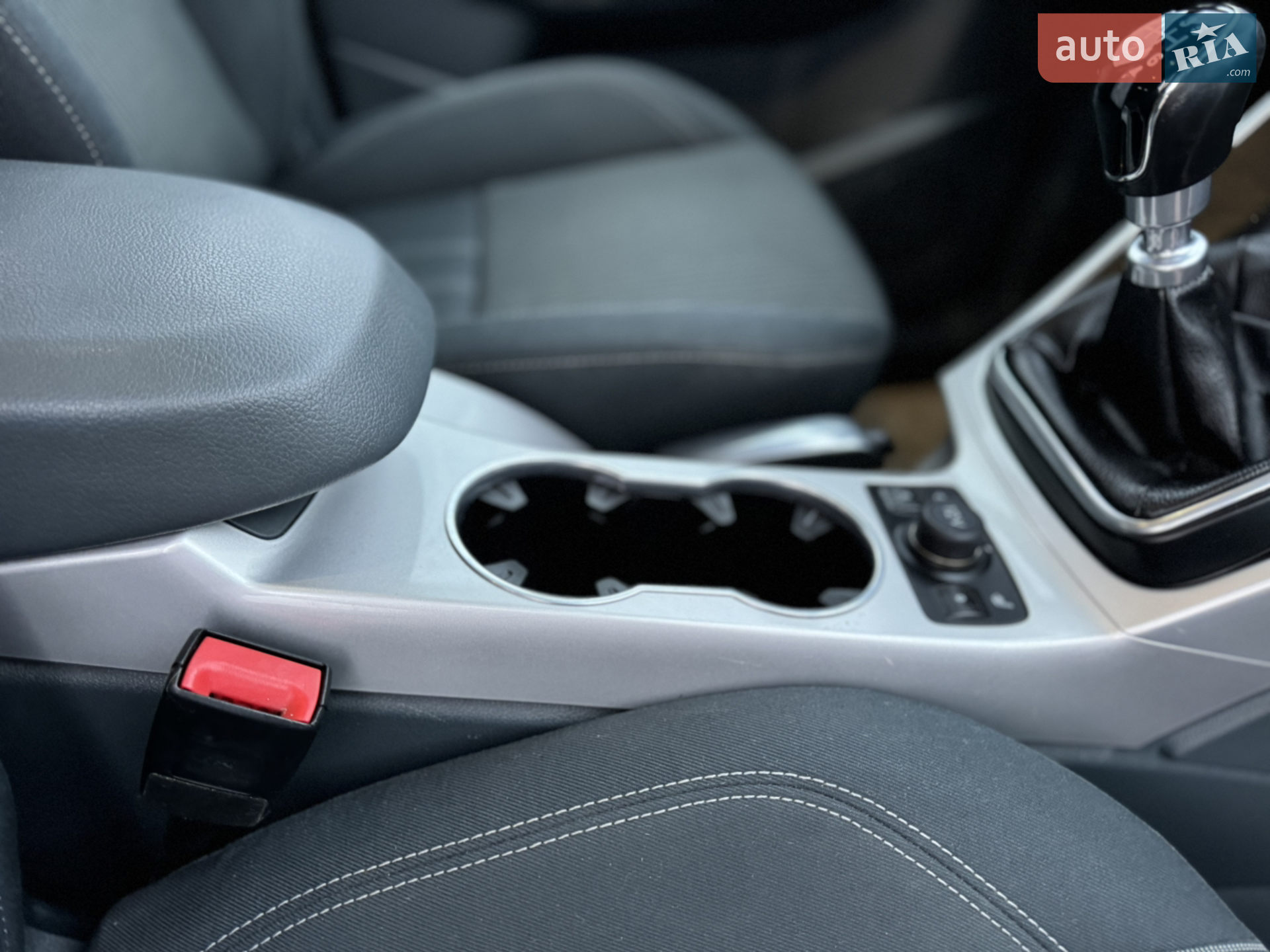 2011 Ford C-MAX - мініатюра 62