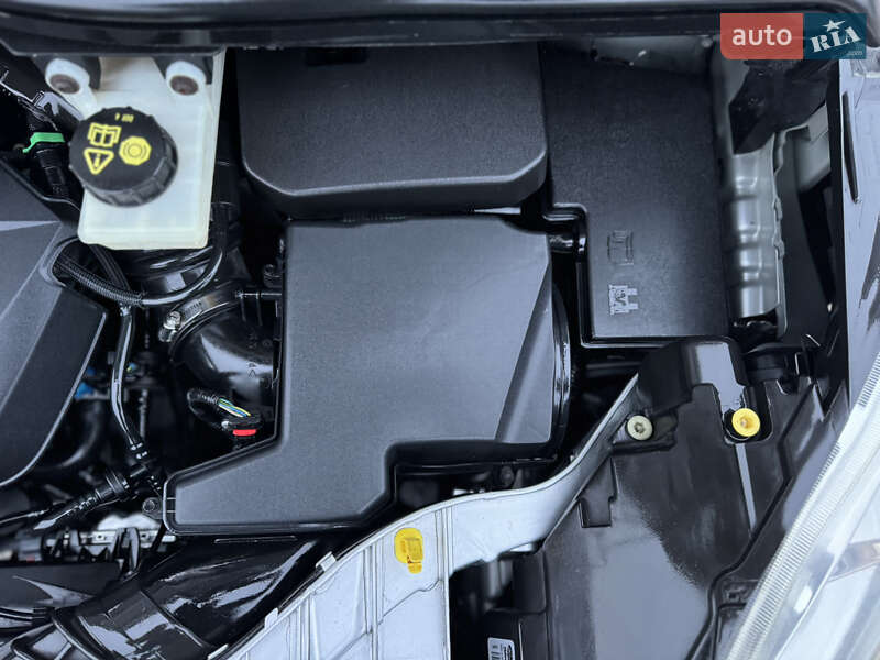 Минивэн Ford C-Max 2011 в Киеве фото 99 Минивэн Ford C-Max 2011 в Киеве