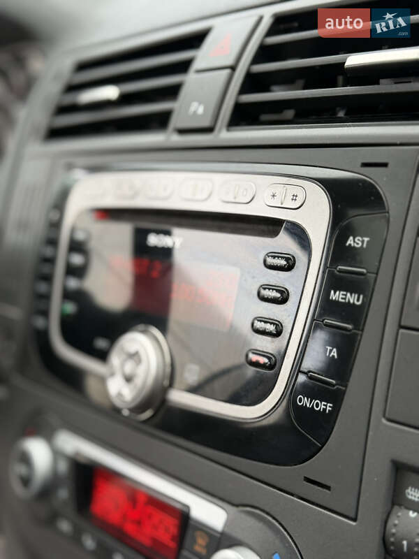 Минивэн Ford C-Max 2009 в Самборе