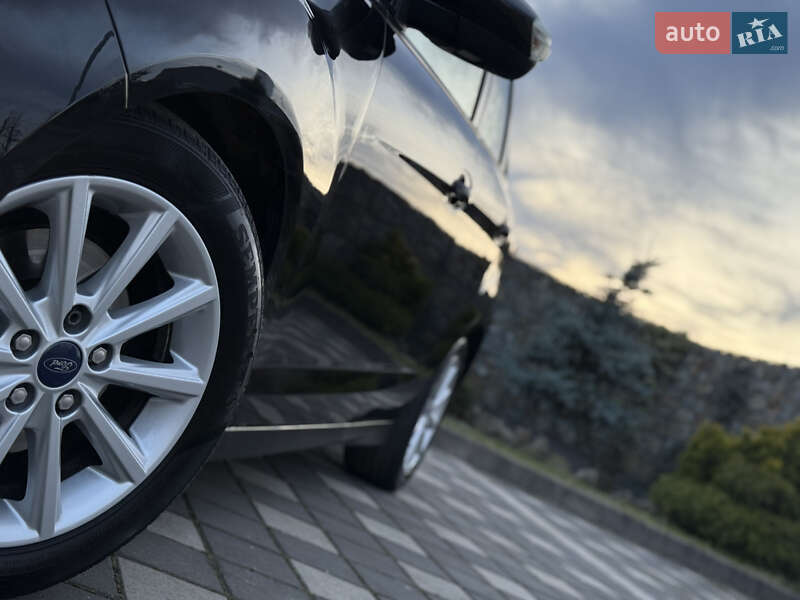 Минивэн Ford C-Max 2013 в Стрые фото 58 Минивэн Ford C-Max 2013 в Стрые