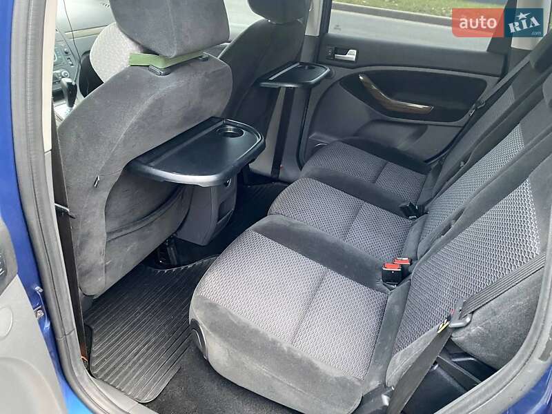 Минивэн Ford C-Max 2008 в Киеве