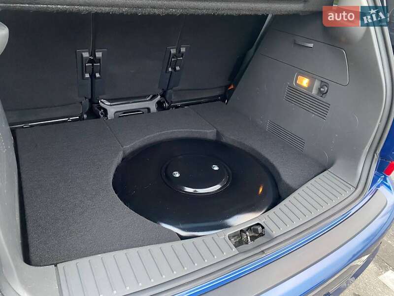 Минивэн Ford C-Max 2008 в Киеве