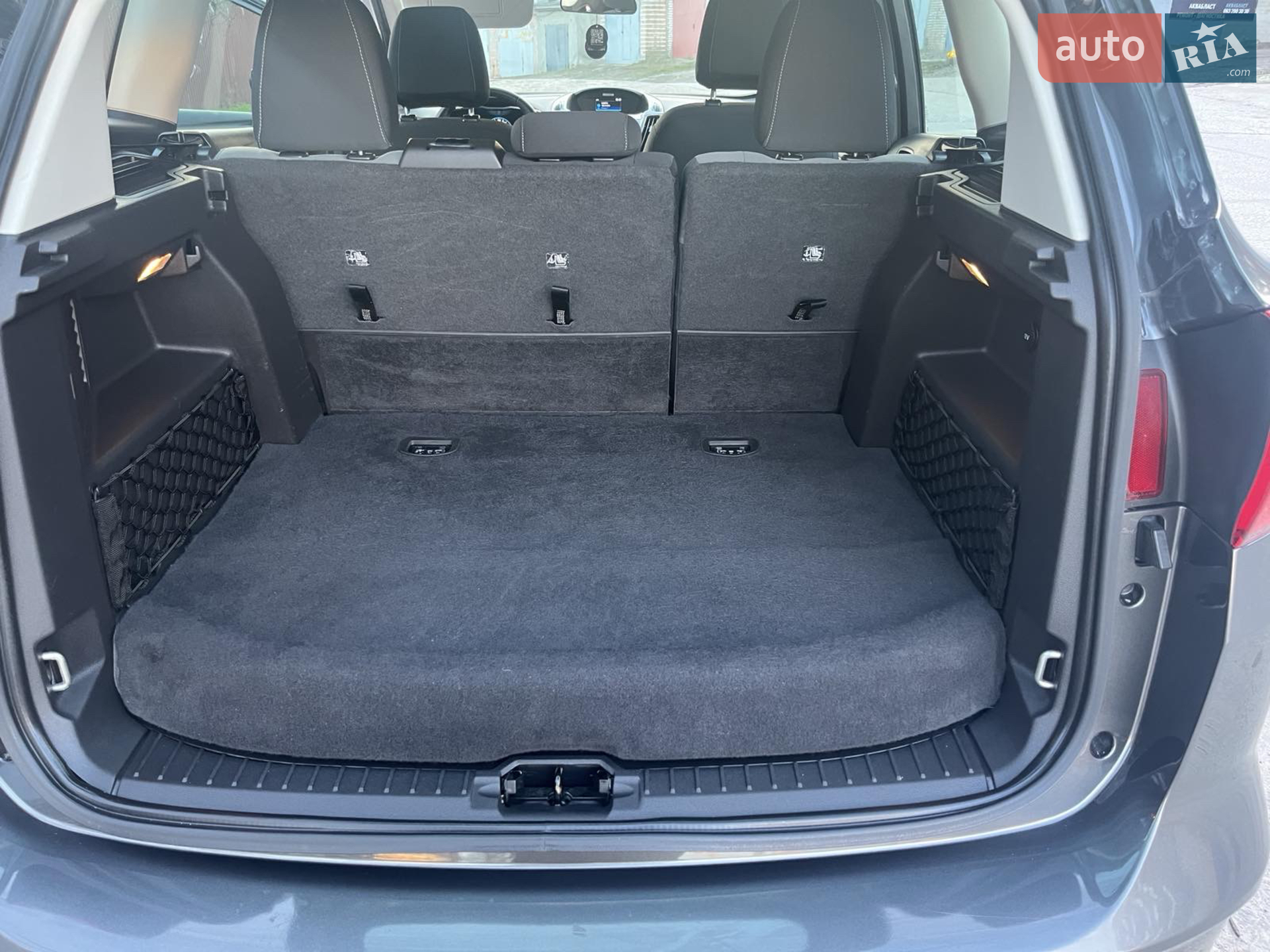 2016 Ford C-MAX - мініатюра 16