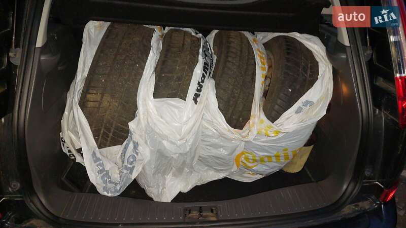 Мінівен Ford C-Max 2009 в Черкасах