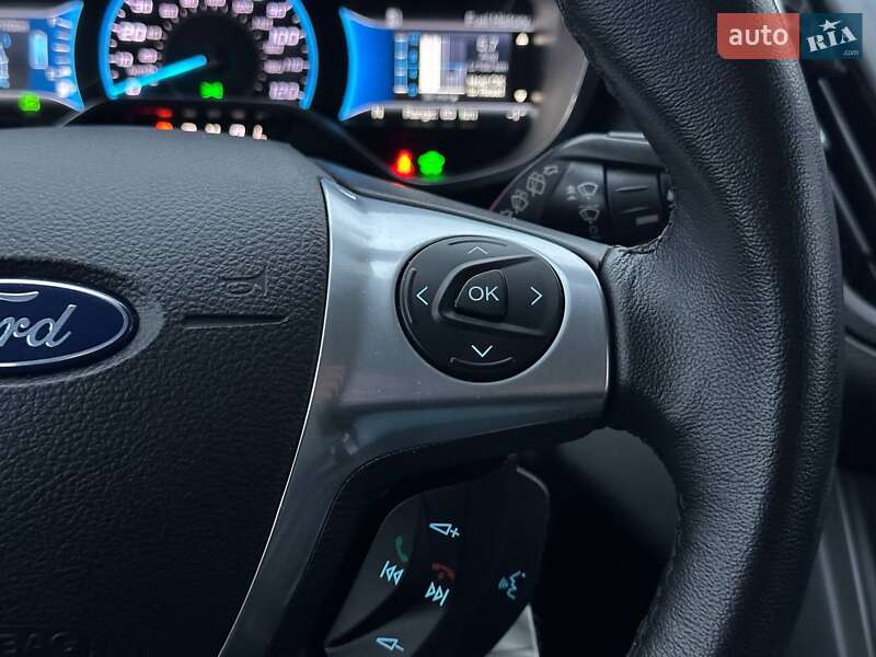 Минивэн Ford C-Max 2017 в Киеве