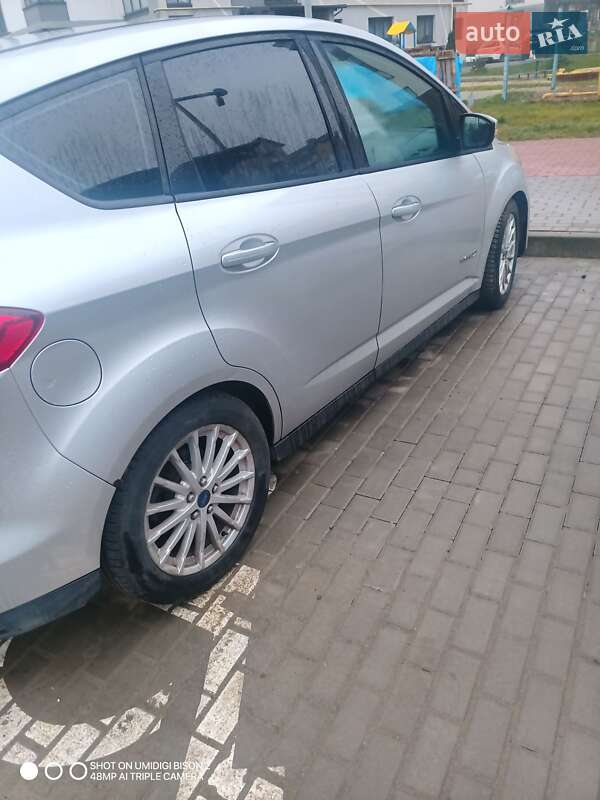 Минивэн Ford C-Max 2015 в Львове