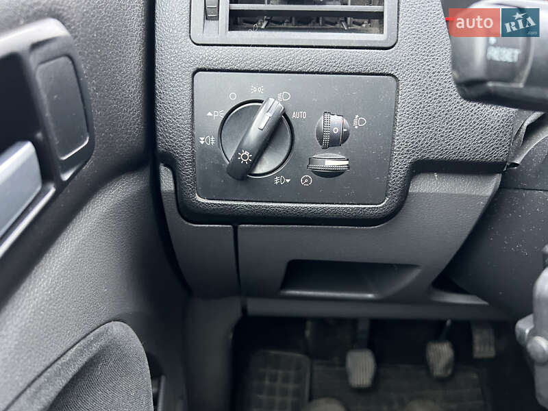 Минивэн Ford C-Max 2007 в Днепре