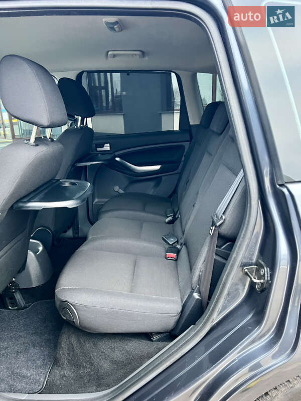 Минивэн Ford C-Max 2010 в Житомире