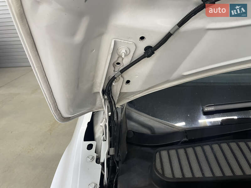 Минивэн Ford C-Max 2012 в Стрые фото 49 Минивэн Ford C-Max 2012 в Стрые