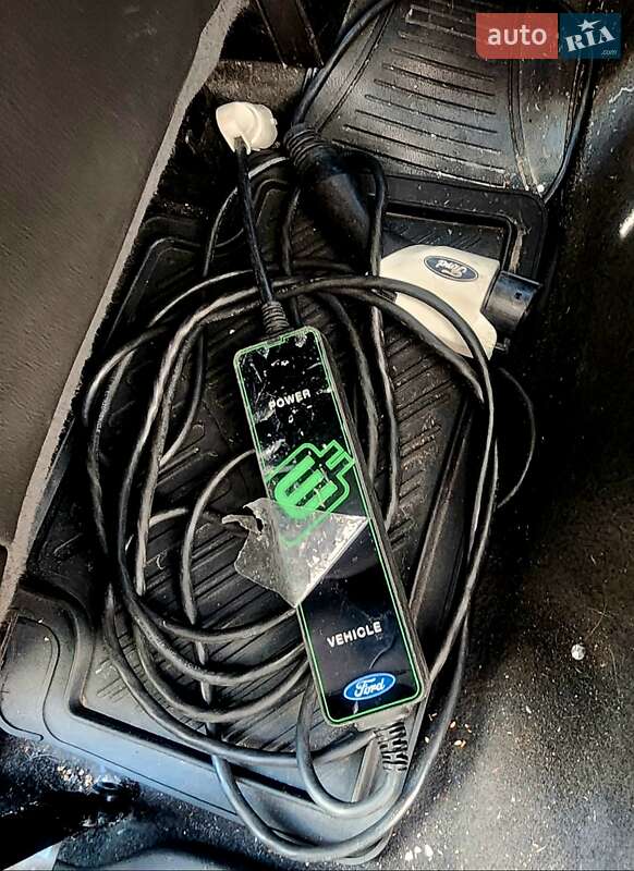 Минивэн Ford C-Max 2014 в Крюковщине