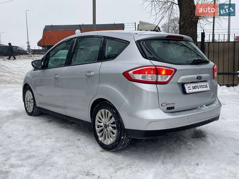 Мінівен Ford C-Max 2017 в Києві