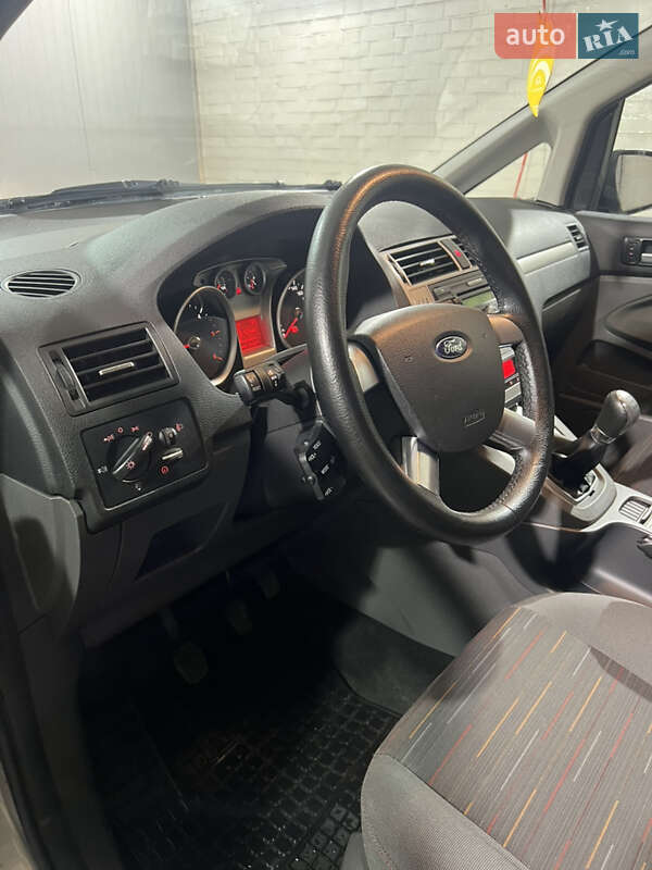 Мінівен Ford C-Max 2010 в Володимирці