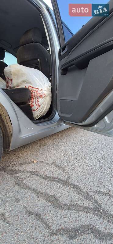 Мінівен Ford C-Max 2004 в Києві