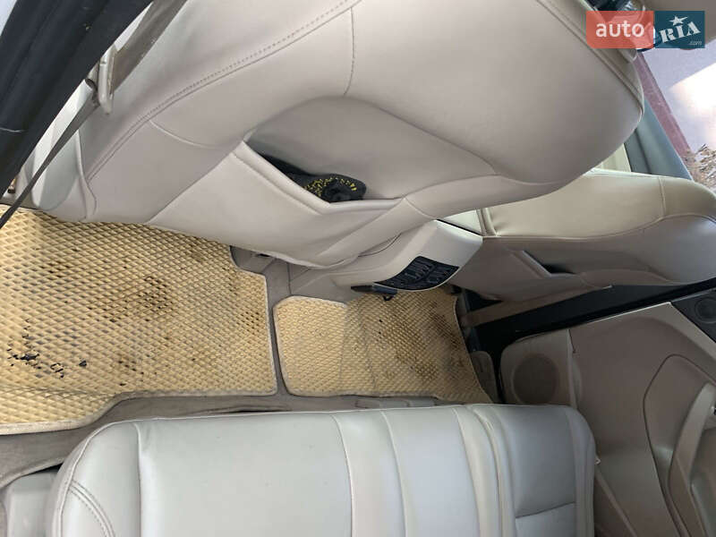 Минивэн Ford C-Max 2016 в Бурштыне