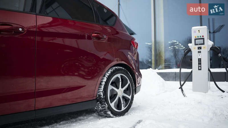 Минивэн Ford C-Max 2015 в Киеве фото 4 Минивэн Ford C-Max 2015 в Киеве