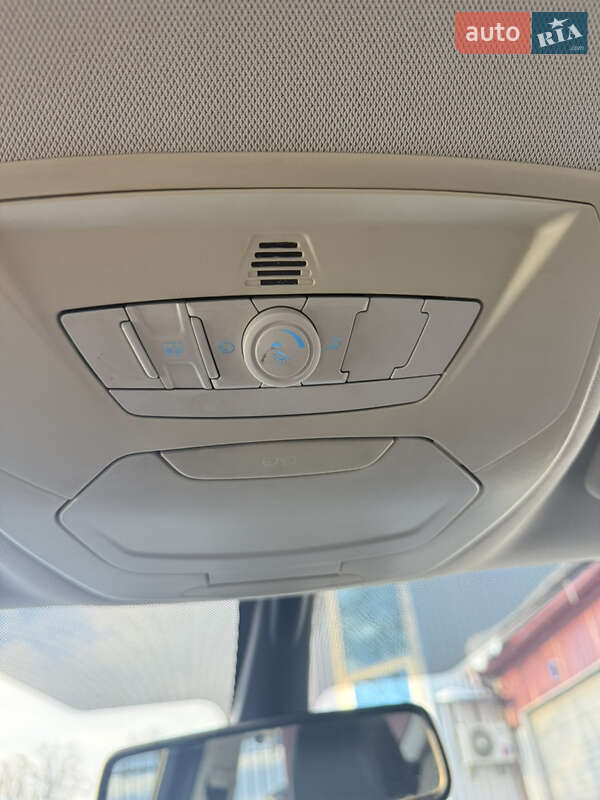 Минивэн Ford C-Max 2014 в Чернигове