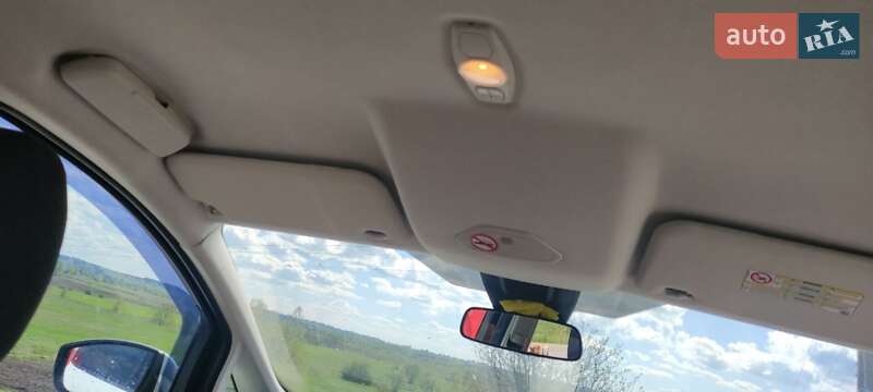 Минивэн Ford C-Max 2013 в Шумске