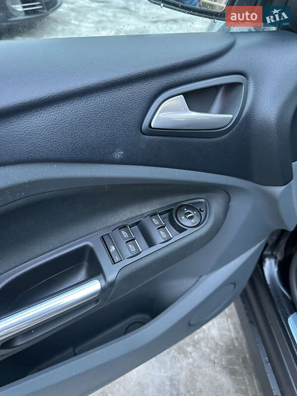 Минивэн Ford C-Max 2013 в Ровно