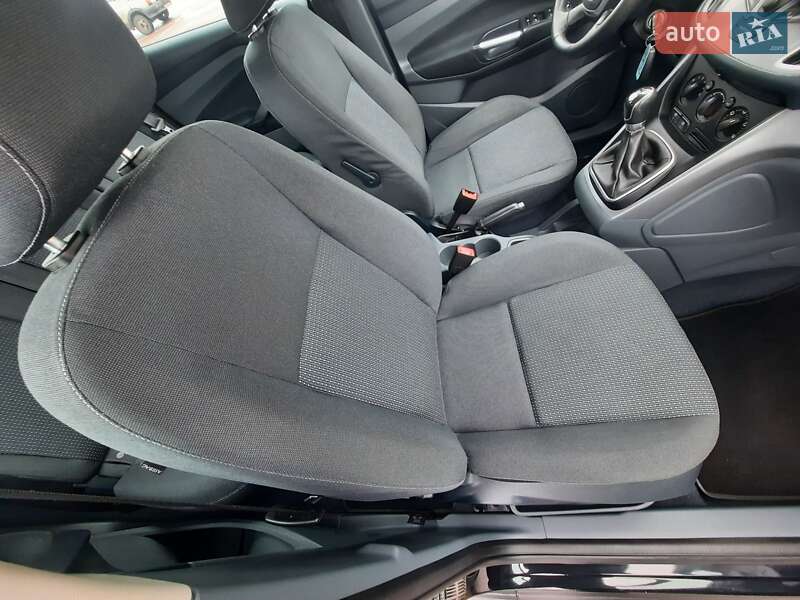 Мінівен Ford C-Max 2011 в Рівному фото 34 Мінівен Ford C-Max 2011 в Рівному