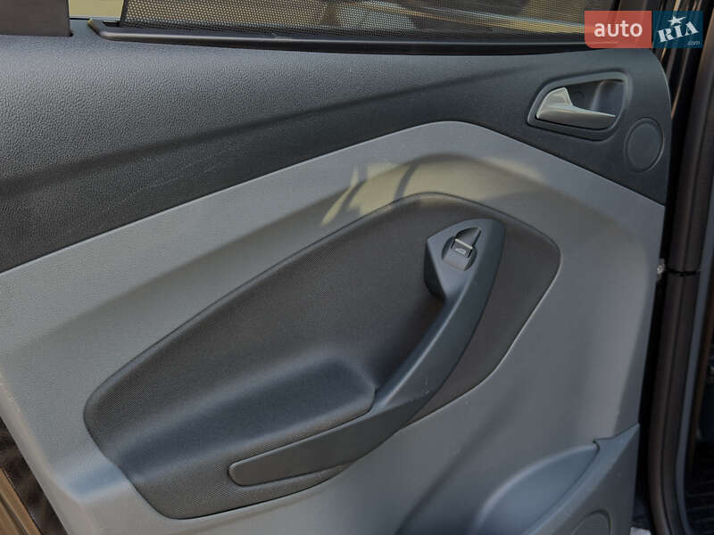 Минивэн Ford C-Max 2011 в Стрые