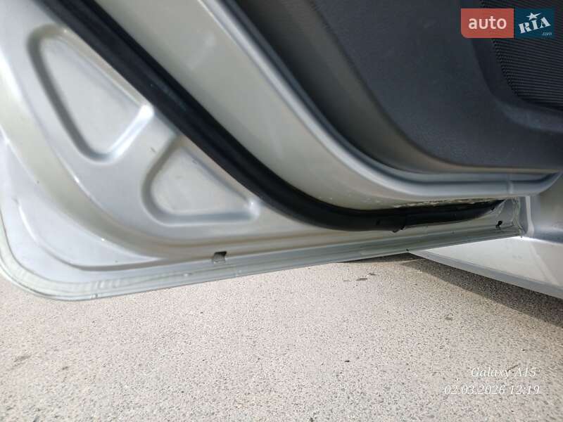 Минивэн Ford C-Max 2006 в Золотоноше